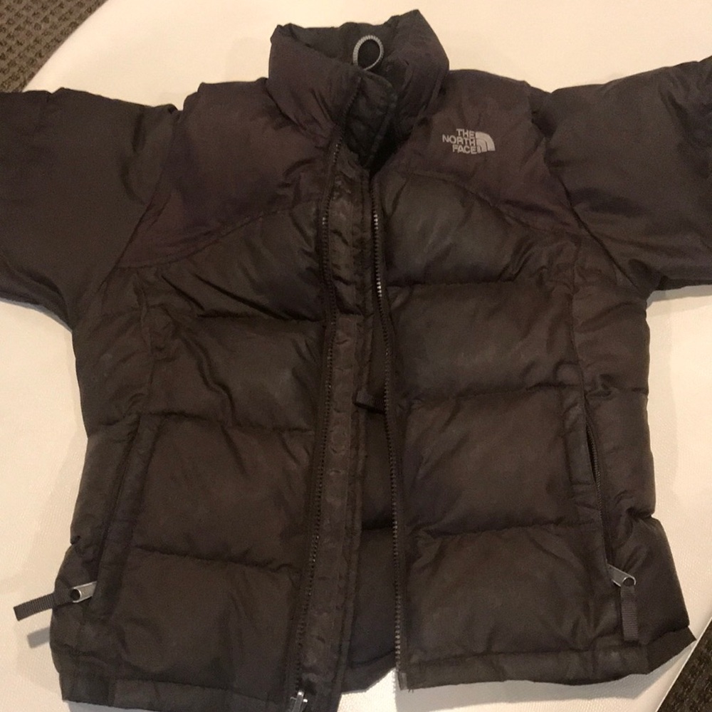 COPY - Girls brown north face puffer jacket